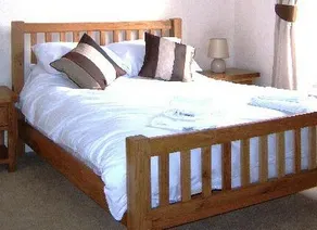 The George Inn - Image 2