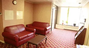 Yankee Clipper Motor Inn - Image 5