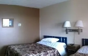 Leonard Motel - Image 1
