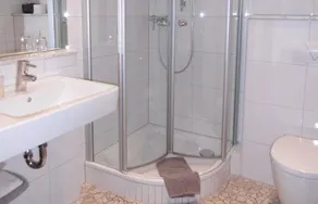 Hotel Garni an der Eissporthalle - Image 5