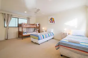 Belle Vue Beach House by Discover Stradbroke - Image 2