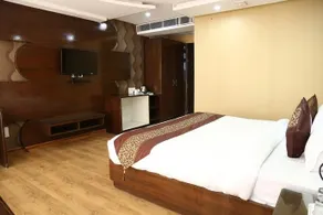 Hotel Elysee Dehradun - Image 5