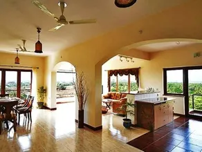 Goa Vacation Homes Dona Paula Apartment - Image 2