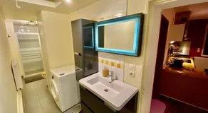 Suite avec Jacuzzi et Sauna Privée - Image 2