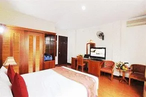 Hanoi Four Seasons Hotel - Image 5