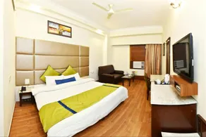 Hotel Shiraz Regency - Image 2