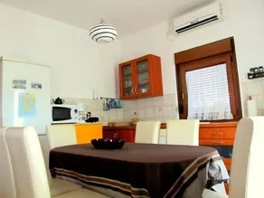 Holiday Home Brscici - Image 4