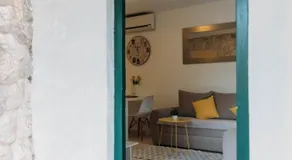 LCT Charming Beach House - Image 3