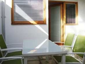 Adelaide Accommodation - The Angas - Image 2
