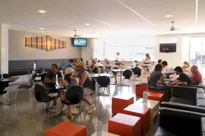 Yamba Yha Backpacker Beach Resort - Image 4