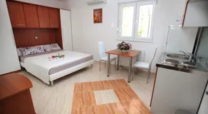 Apartments Villa Dalmazia - Image 2