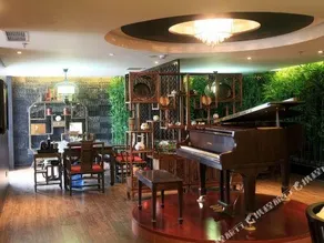 Baihai Holiday Inn - Image 3
