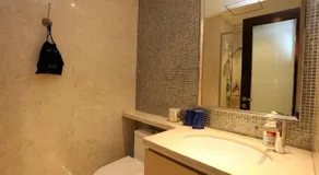 Shenzhen Binhe Impression Hotel Apartments - Image 5