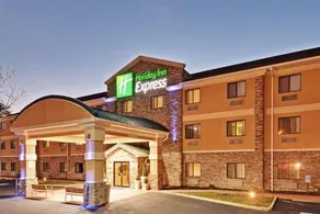 Holiday Inn Express Winfield - Image 2