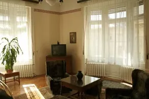 Centro Budapest Apartmanok - Image 3