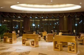 Golden Mountain International Hotel - Image 3