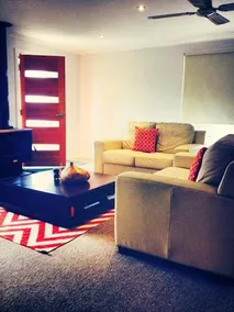Offshore Retreat - Image 4