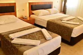 Club Family Garden Hotel - Image 2