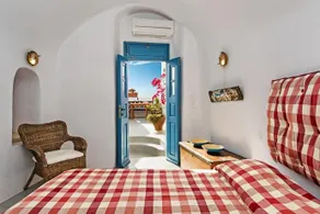 Elicriso Villa - Image 4