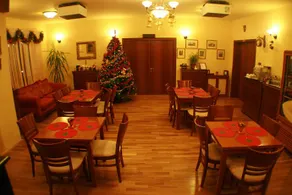 Pensiune Restaurant Pipera - Image 3