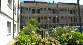 Lake View Apartments - Image 5