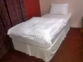 Al Farhan Hotel Suites - Image 5
