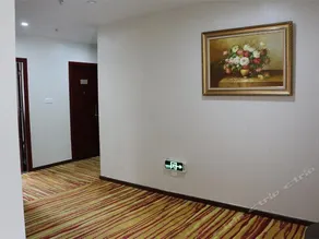 Yumao Hotel - Image 5