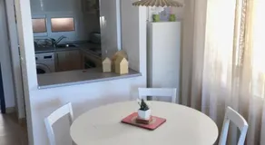 La Isla - Image 3