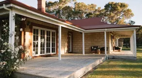 Cherubino Wines Guest Houses - Image 3