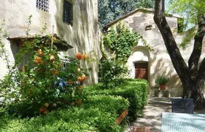 Charming Villa Marcialla - Image 2