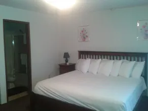 City Centre Suites - Image 5