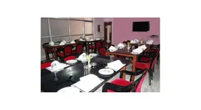 Hotel Avion Inn - Image 5