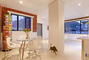 Happy Rhino Apartments - Image 3