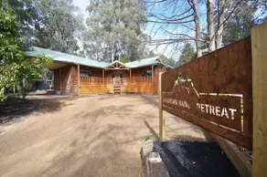 Mountain Range Retreat - Image 1