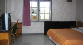 Savira Guest House - Image 4
