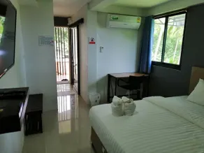 Koh Chang Pukdee Bungalow - Image 4