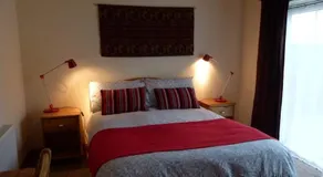 ROOMS@ELMBANK - Image 2