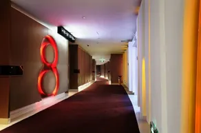 Qingdao King-Hood Hotel - Image 3