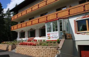 Hotel Garni Waldhof - Image 2