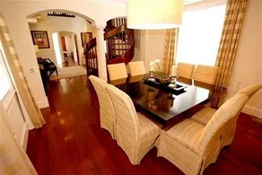 Orchid House - Image 5