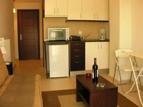 Ameris Studios & Apartments - Image 3