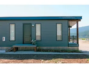 Terra Nova Cabins - Image 2