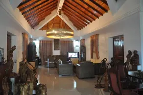 Mount Field Resort - Image 2