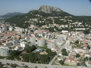 Medes Park - Image 2