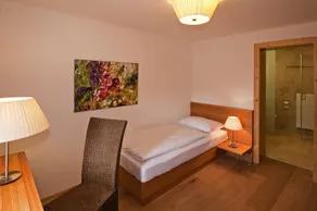 Gästehaus Schloss Bernau - Image 3
