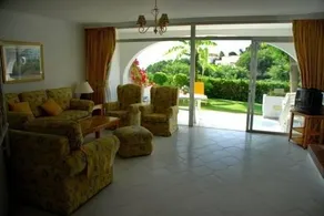Miraflores Rancho Club - Image 2