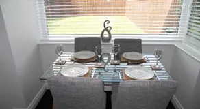 Belmont Apartments - Image 5