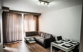 Imperial Garden Apartment - Image 4