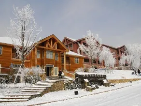 Scandina Resort Hotel - Image 2