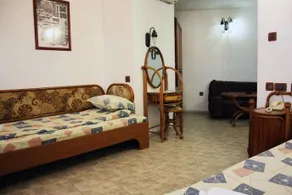 Rony Hotel - Image 4